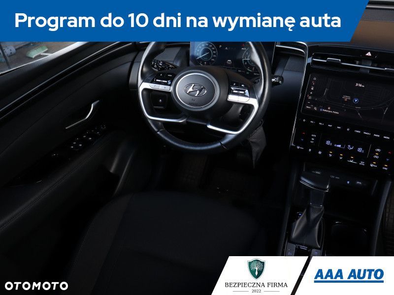 Hyundai Tucson - 8