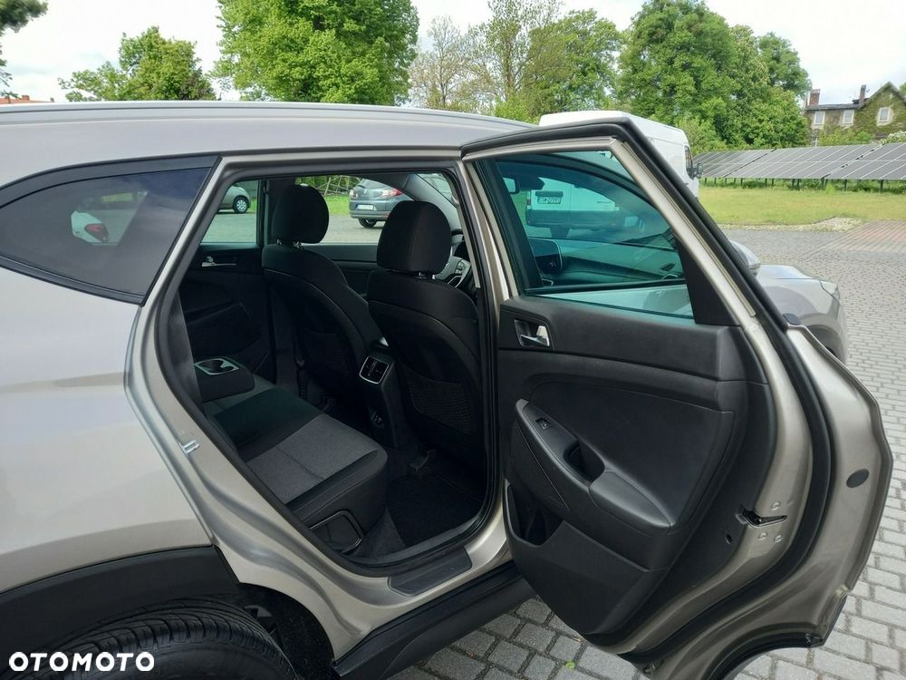 Hyundai Tucson blue 1.6 CRDi 2WD Select - 21