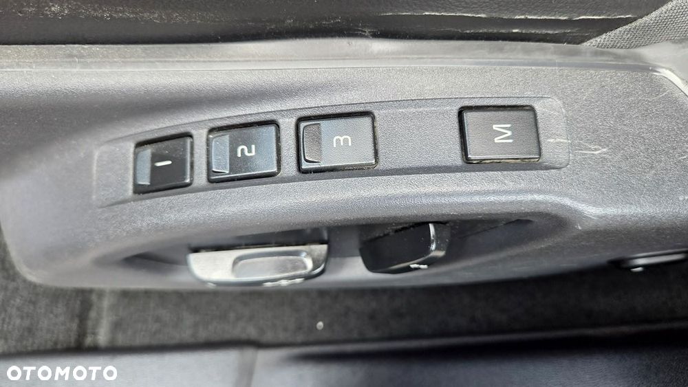 Volvo XC 60 D5 AWD Summum - 15