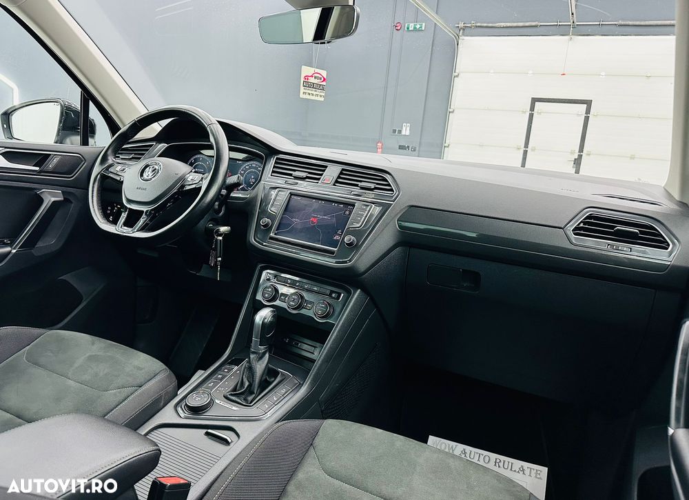 Volkswagen Tiguan 2.0 TDI 4Mot DSG Highline - 23