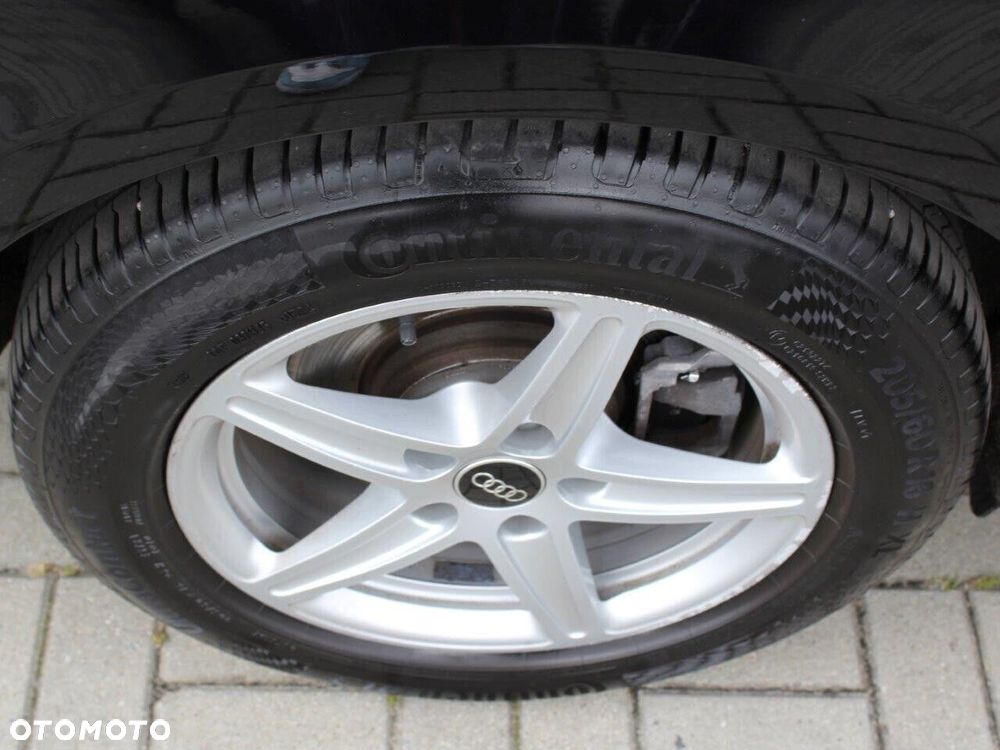 Audi A4 Limousine - 29