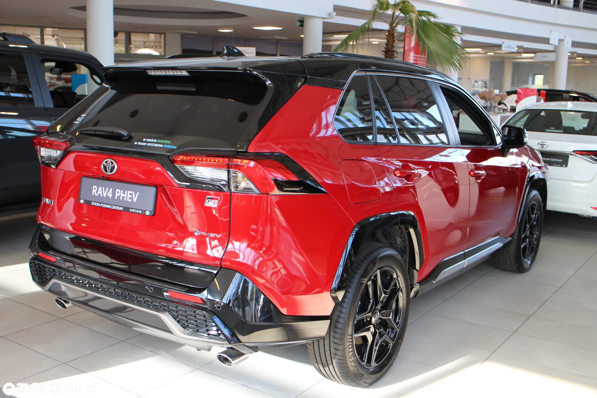 Toyota RAV4 2.5 Plug-In Hybrid GR Sport 4x4 - 18