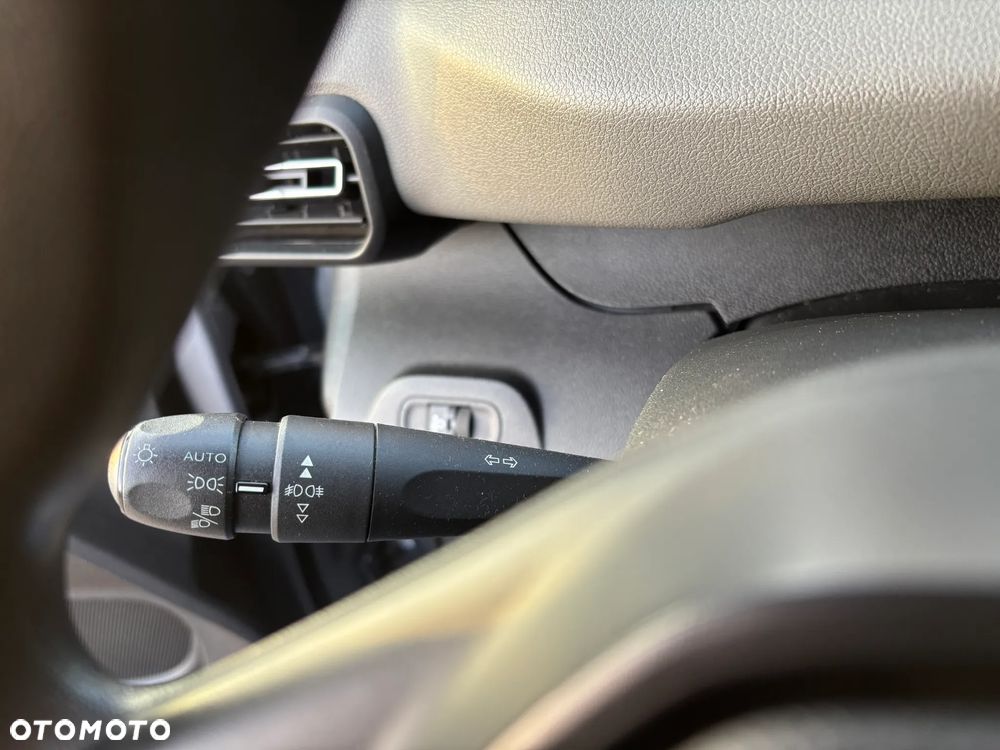 Peugeot Rifter 1.5 BlueHDI Active Pack S&S - 21