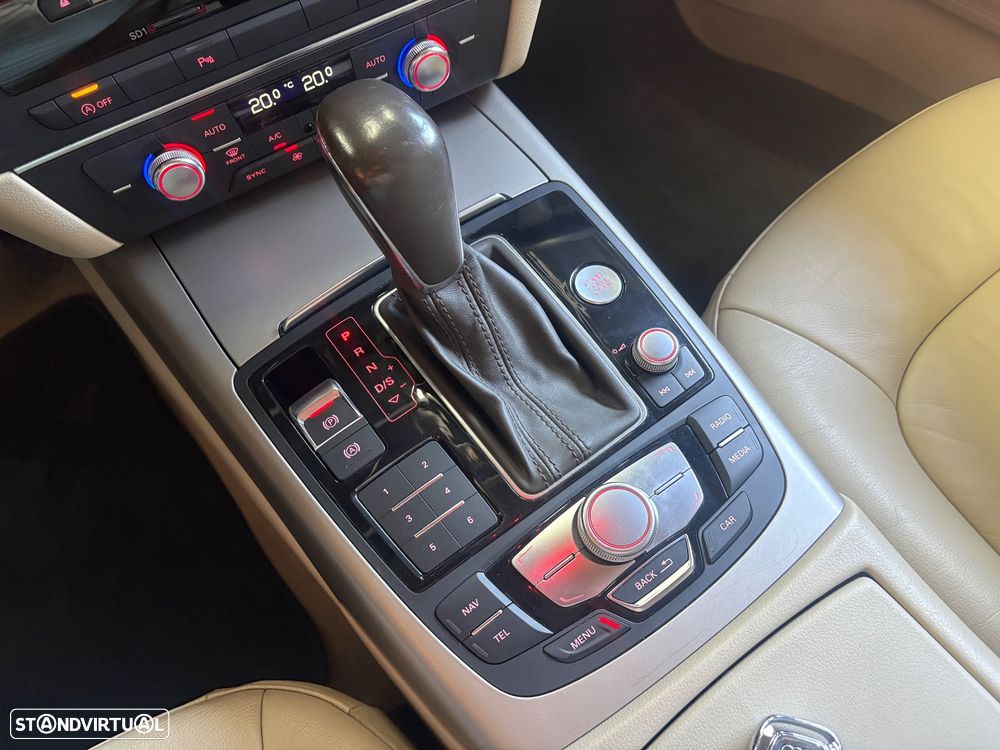 Audi A6 2.0 TDi Sport S tronic - 12