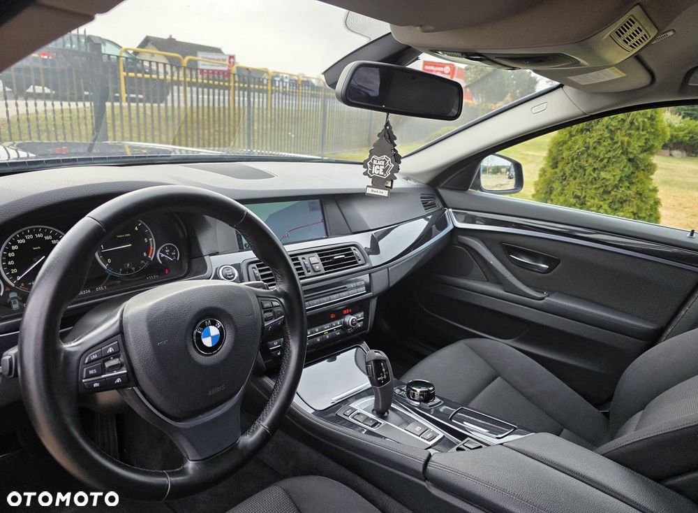BMW Seria 5 520d BluePerformance - 14