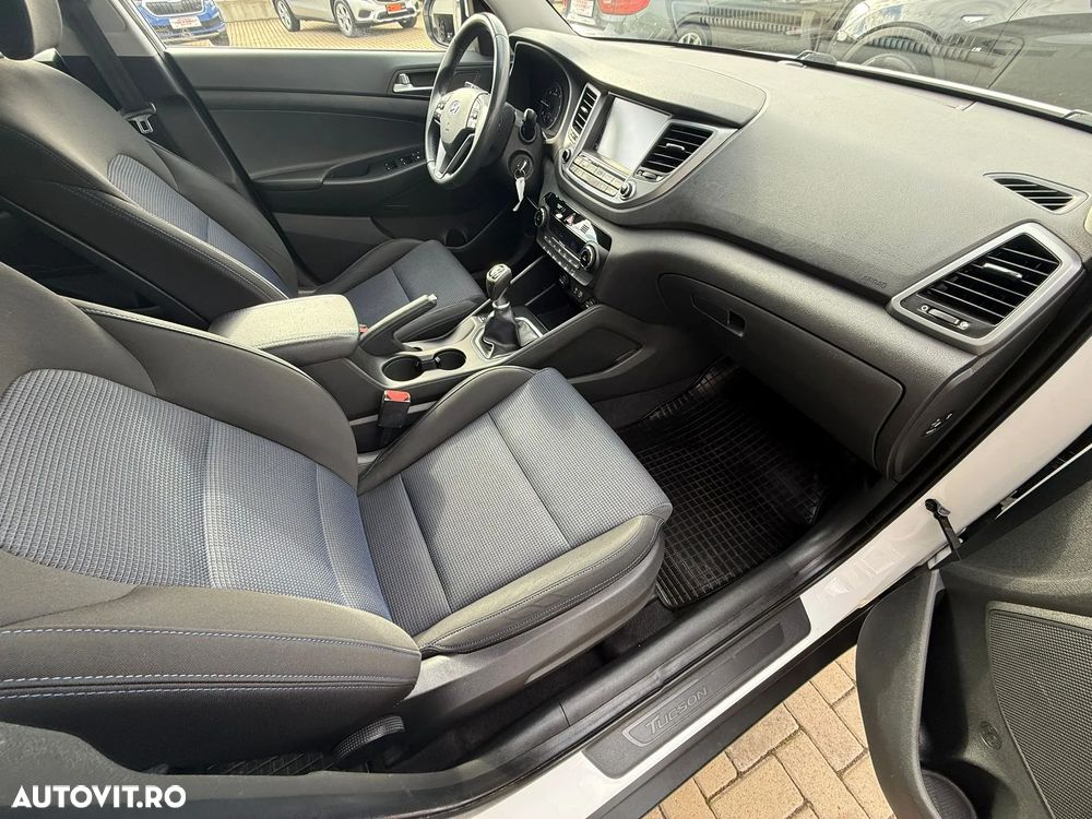 Hyundai Tucson ver-2-0-crdi-4wd-automatik-premium - 7