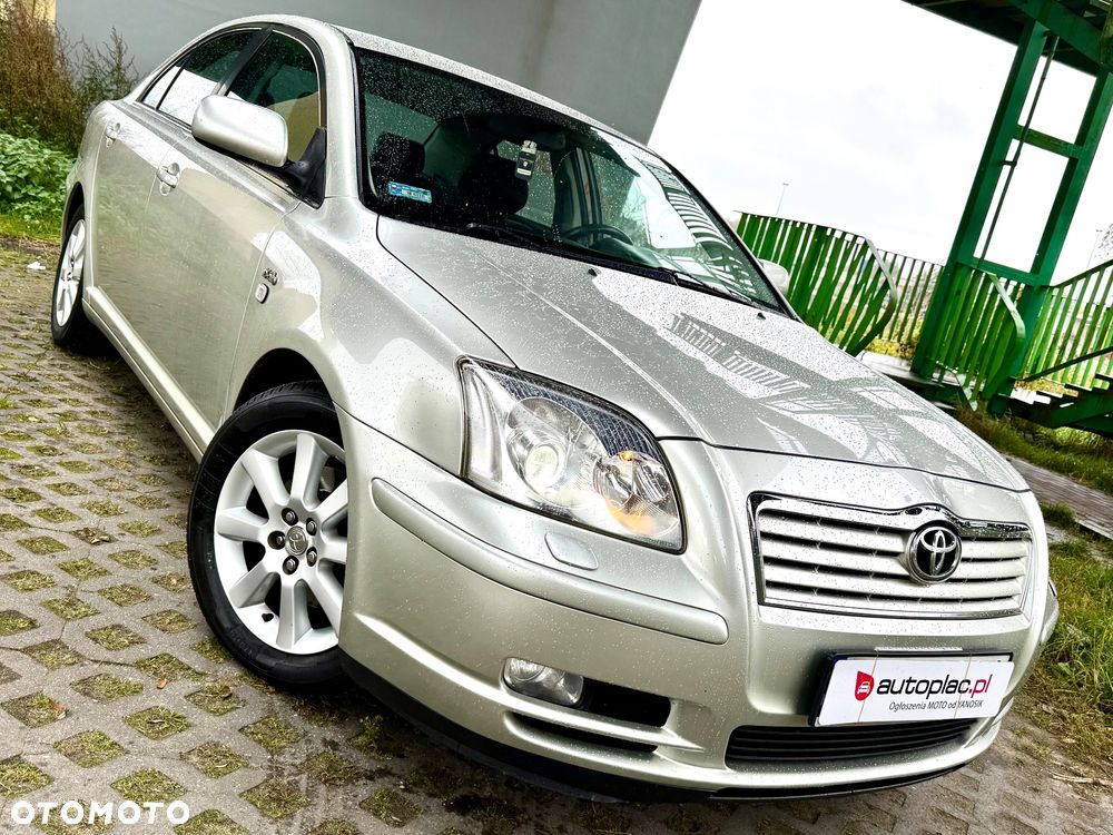 Toyota Avensis 2.0 D-4D Prestige - 2