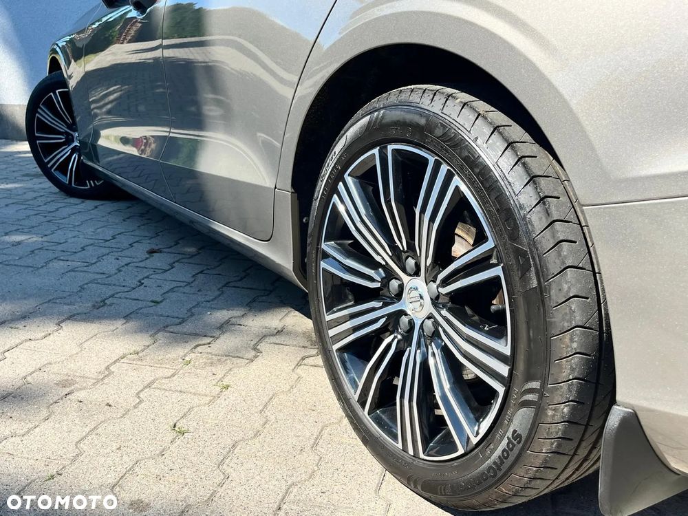Volvo V60 B4 B Inscription - 13