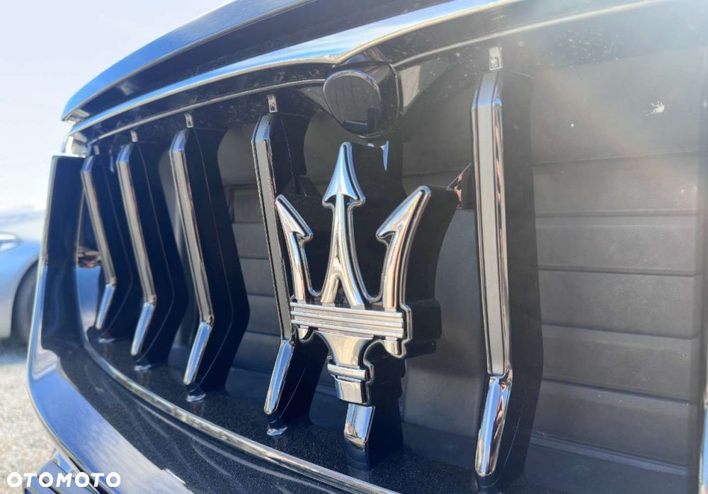 Maserati Levante - 25