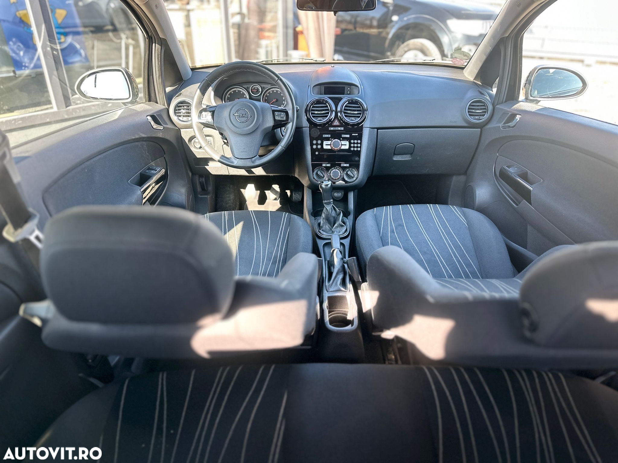 Opel Corsa 1.2 16V EcoFLEX Active - 5