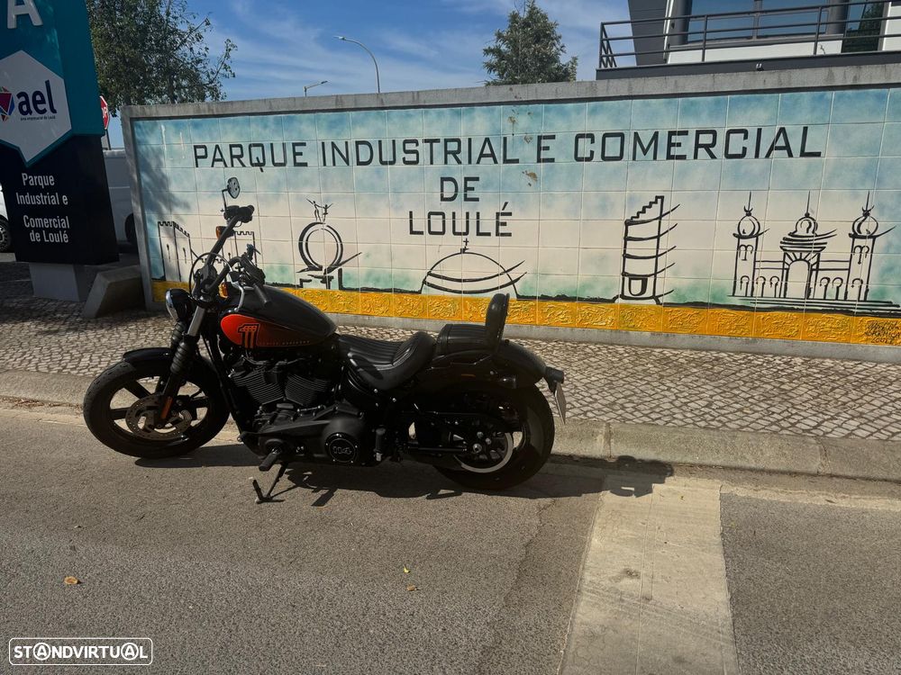 Harley-Davidson Street SOFTAIL FXBBS STREET BOB 114 - 13