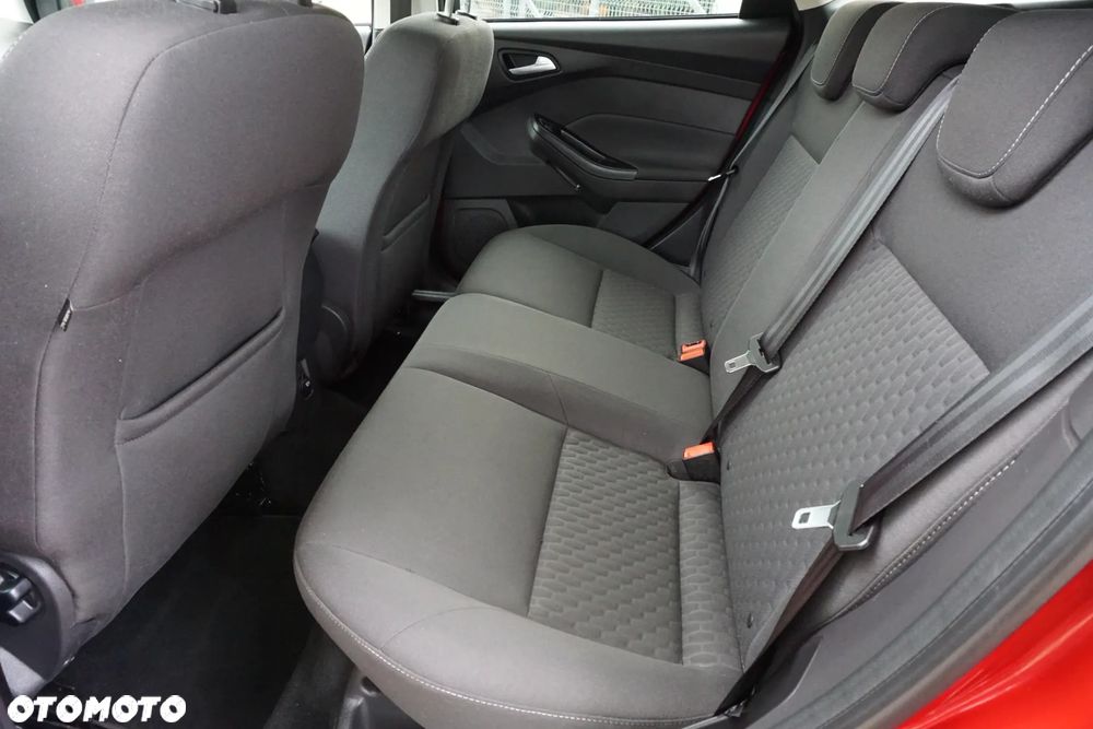 Ford Focus 1.6 EcoBoost S&S - 10