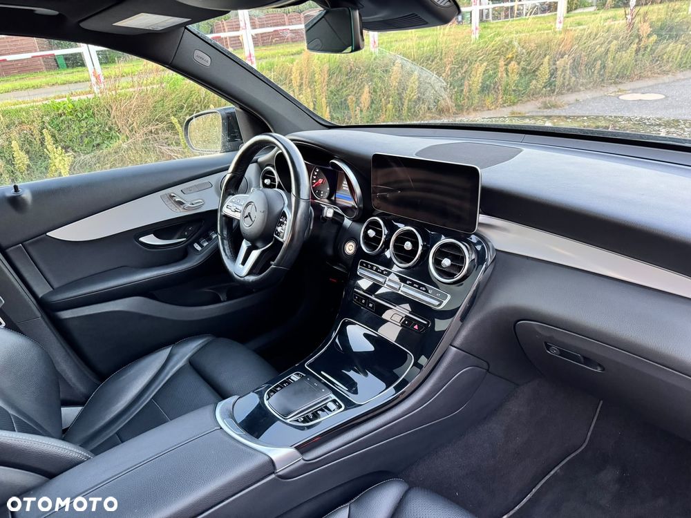 Mercedes-Benz GLC - 7