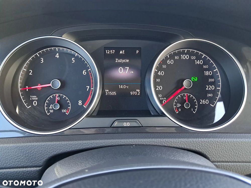 Volkswagen Golf VII 1.5 TSI BMT Highline DSG - 23