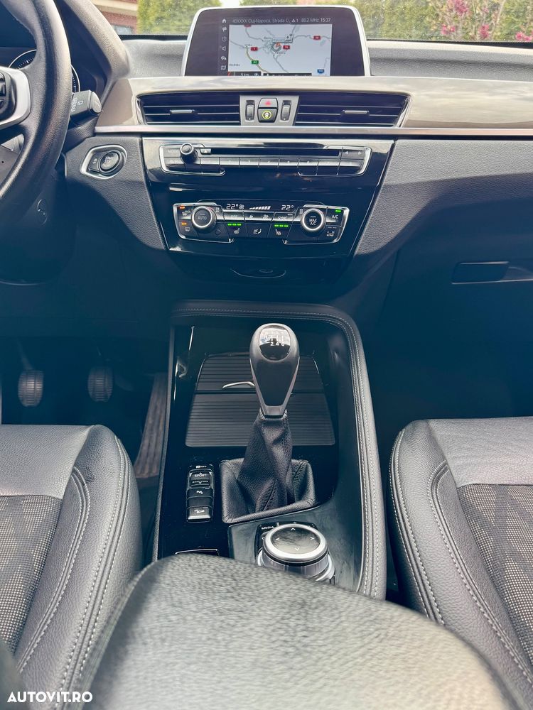 BMW X1 xDrive18d xLine - 30