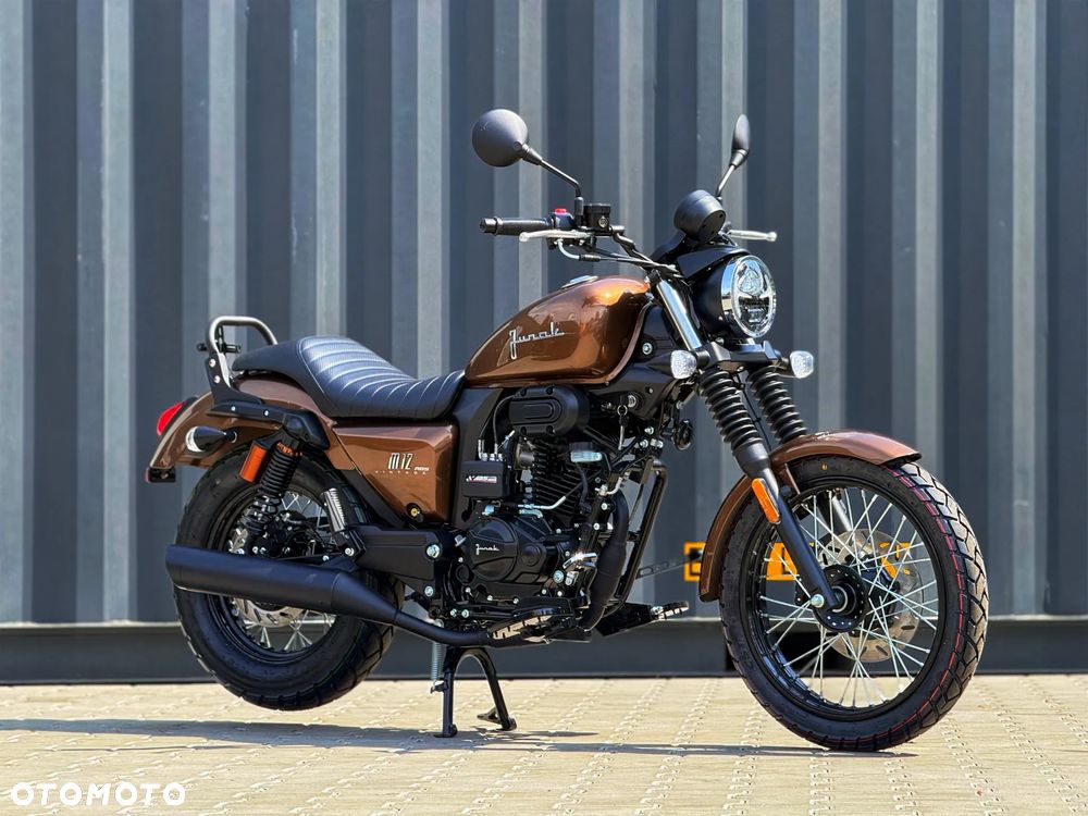 Junak M12 - 10