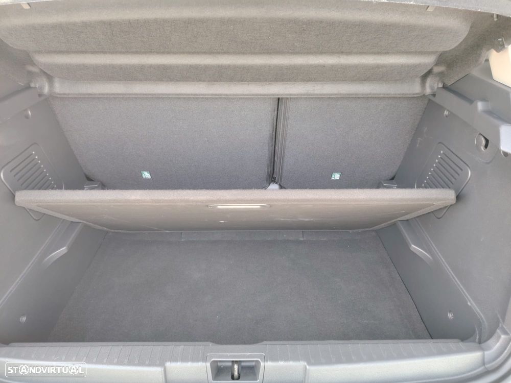 Renault Captur 1.5 dCi Exclusive - 18