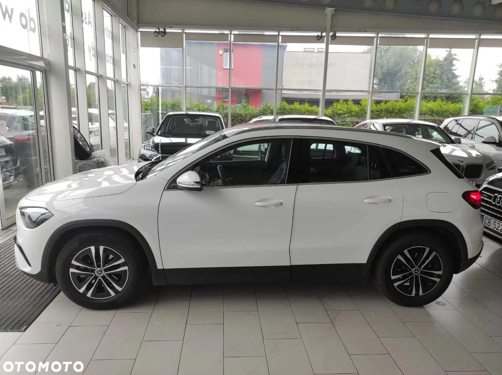 Mercedes-Benz GLA 200 Style - 16