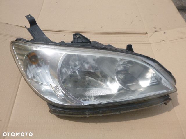 LAMPA PRAWY PRZÓD PRAWA PRZEDNIA HONDA CIVIC VII LIFT SEDAN 5D 04-06 - 1