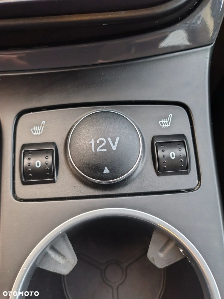 Ford Kuga 2.0 TDCi 4x4 Individual - 26
