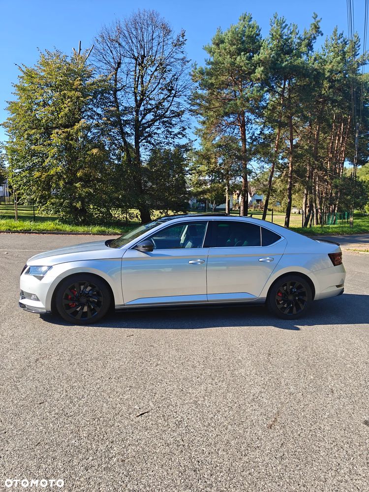 Skoda Superb 2.0 TSI 4x4 L&K DSG - 2