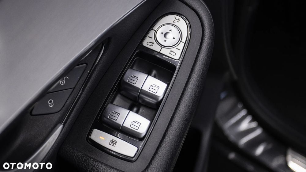 Mercedes-Benz GLC 200 4-Matic - 34