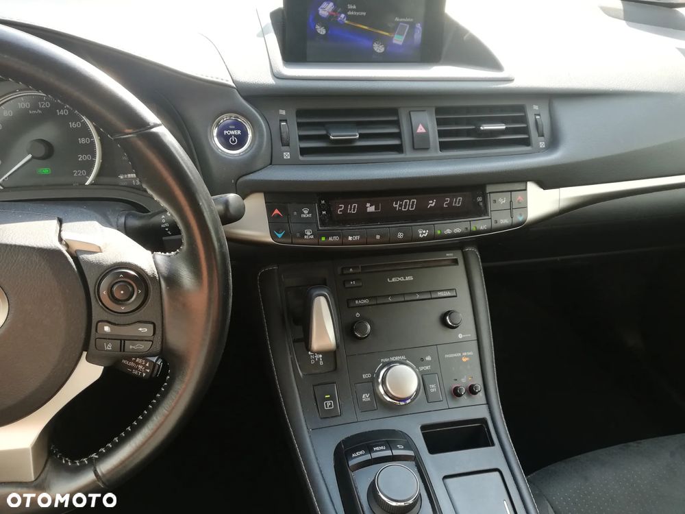 Lexus CT 200h Elegance - 16