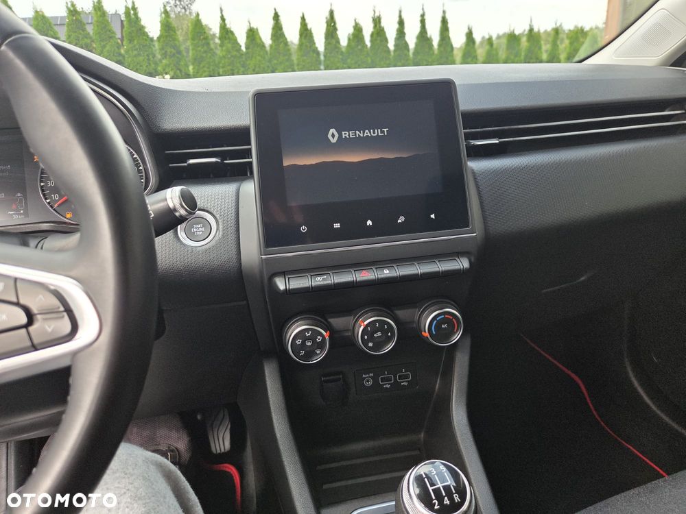 Renault Clio - 13