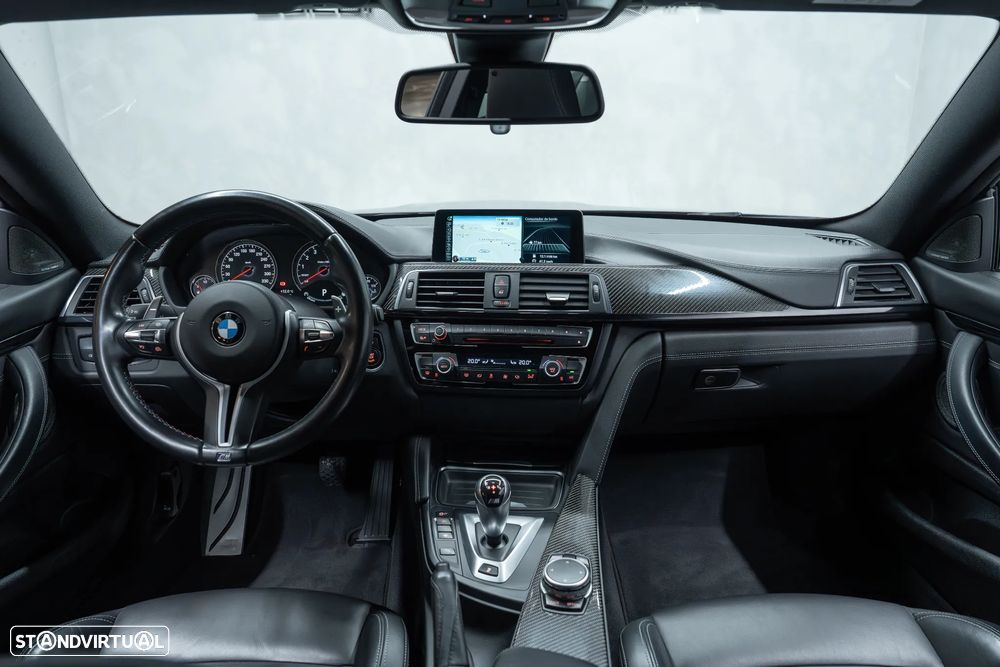 BMW M4 Auto - 22