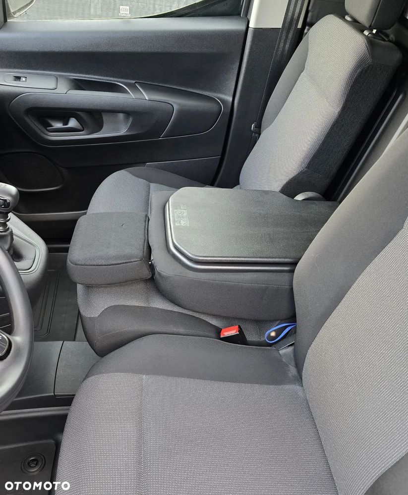 Toyota PROACE CITY - 21