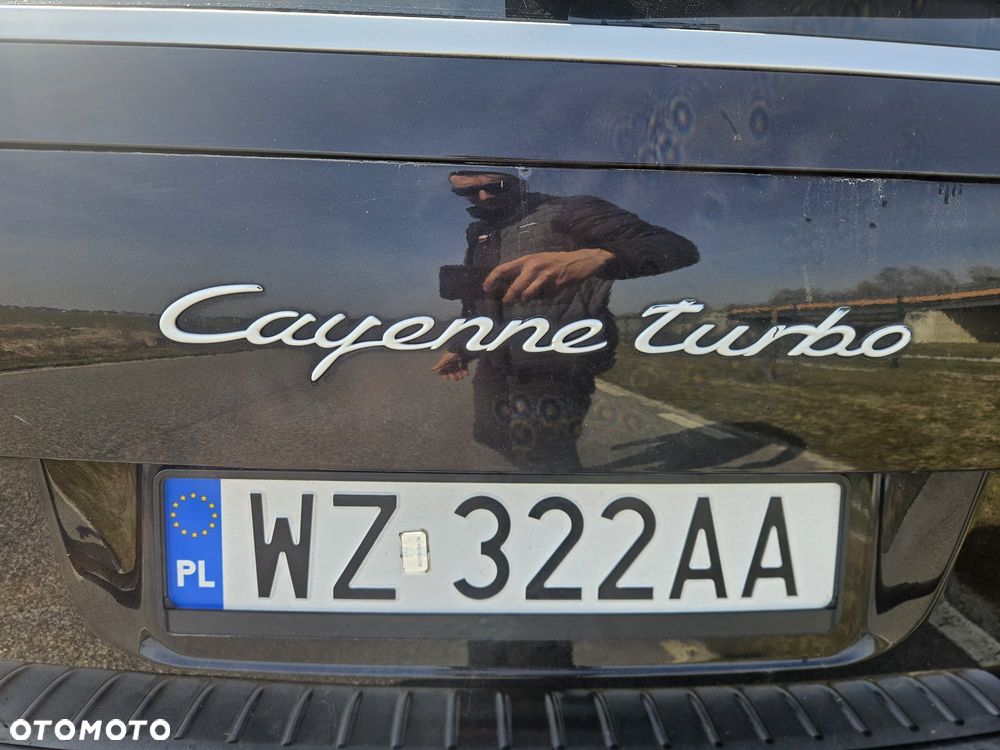Porsche Cayenne - 6