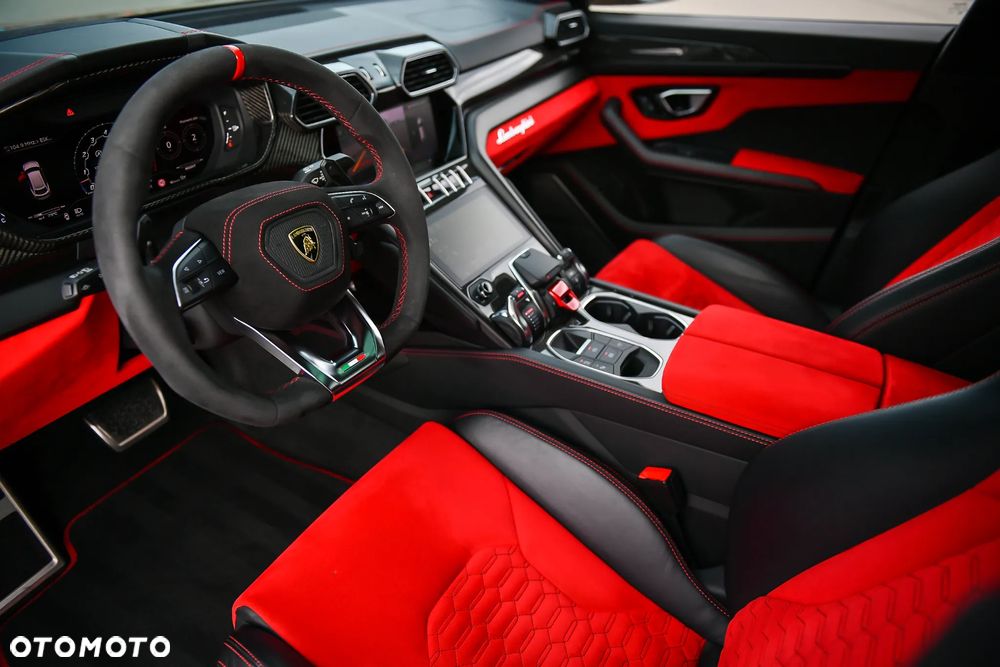 Lamborghini Urus Standard - 19