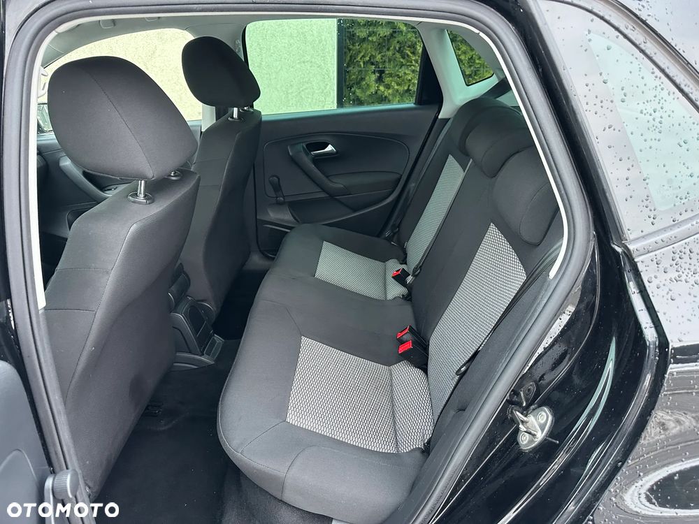 Volkswagen Polo - 4