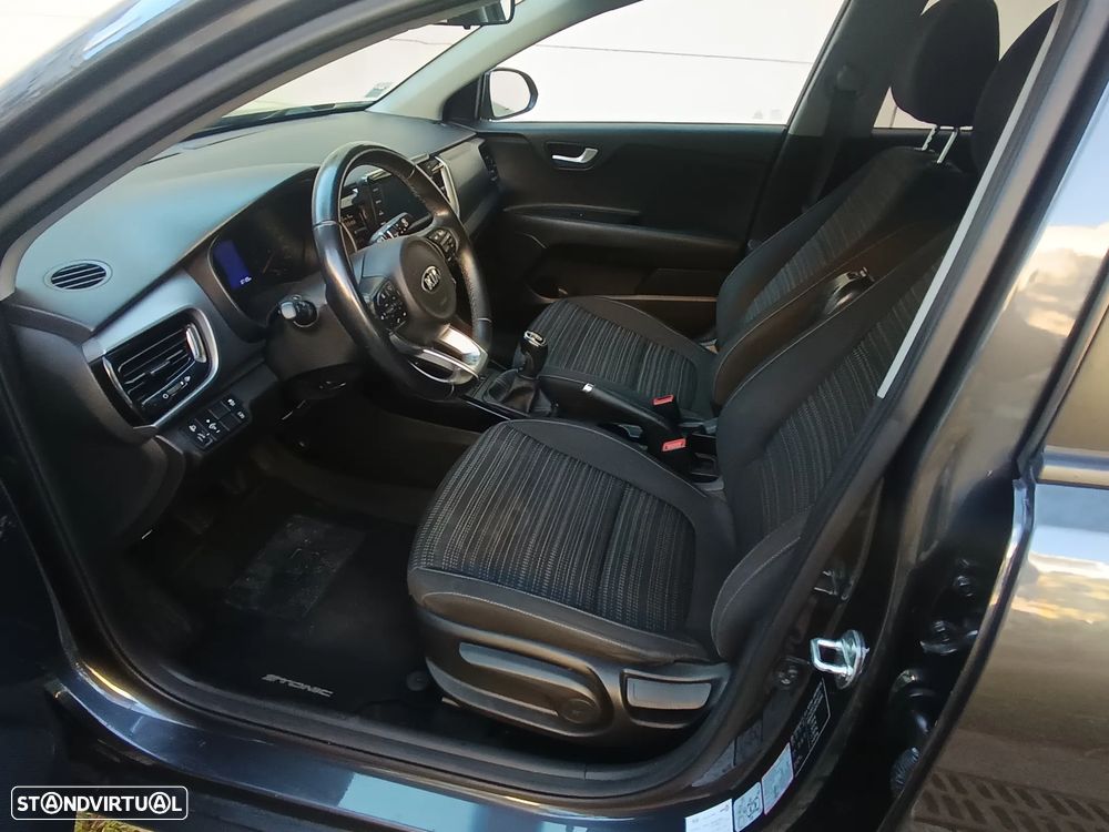 Kia Stonic 1.6 CRDi TX - 7