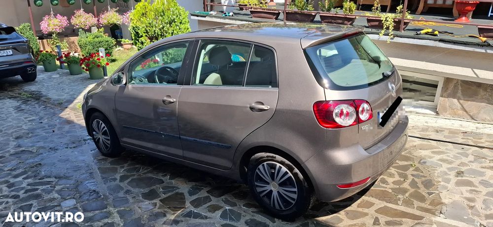 Volkswagen Golf Plus 1.6 TDI DPF Comfortline - 11
