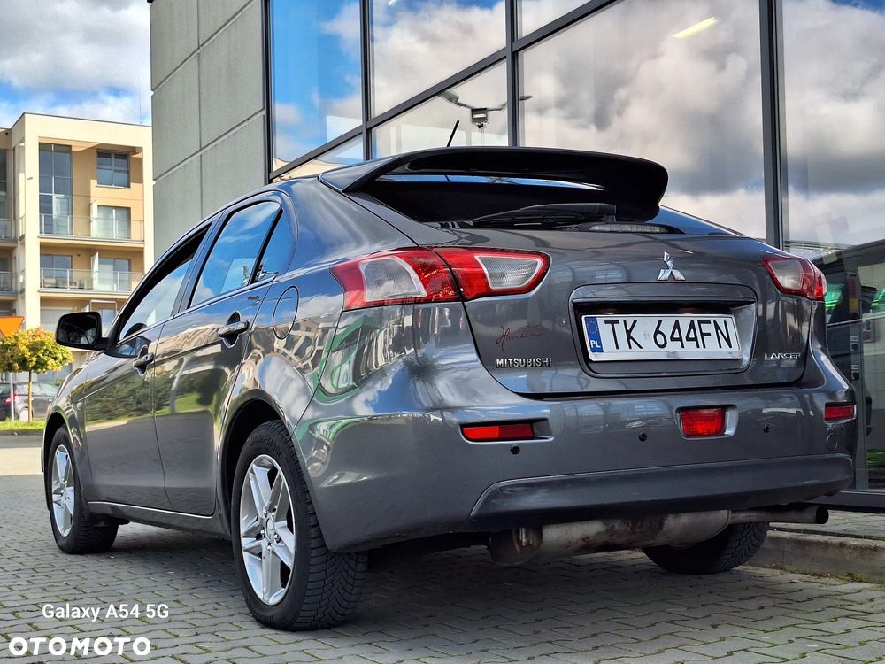 Mitsubishi Lancer 1.8 Invite - 6