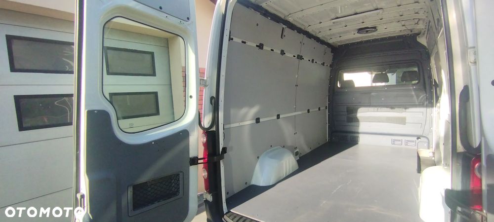 Volkswagen Crafter - 5