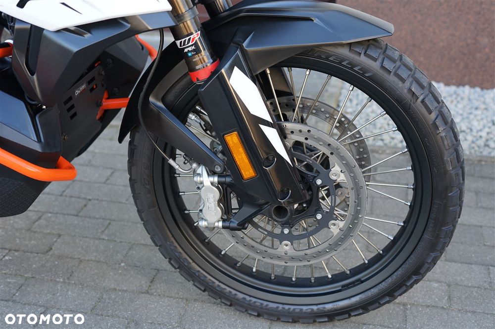 KTM Adventure - 15
