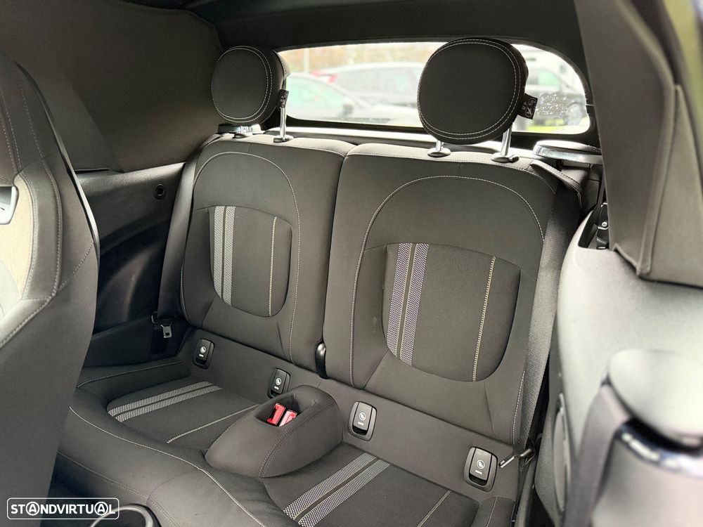 MINI Cabrio One JCW - 21