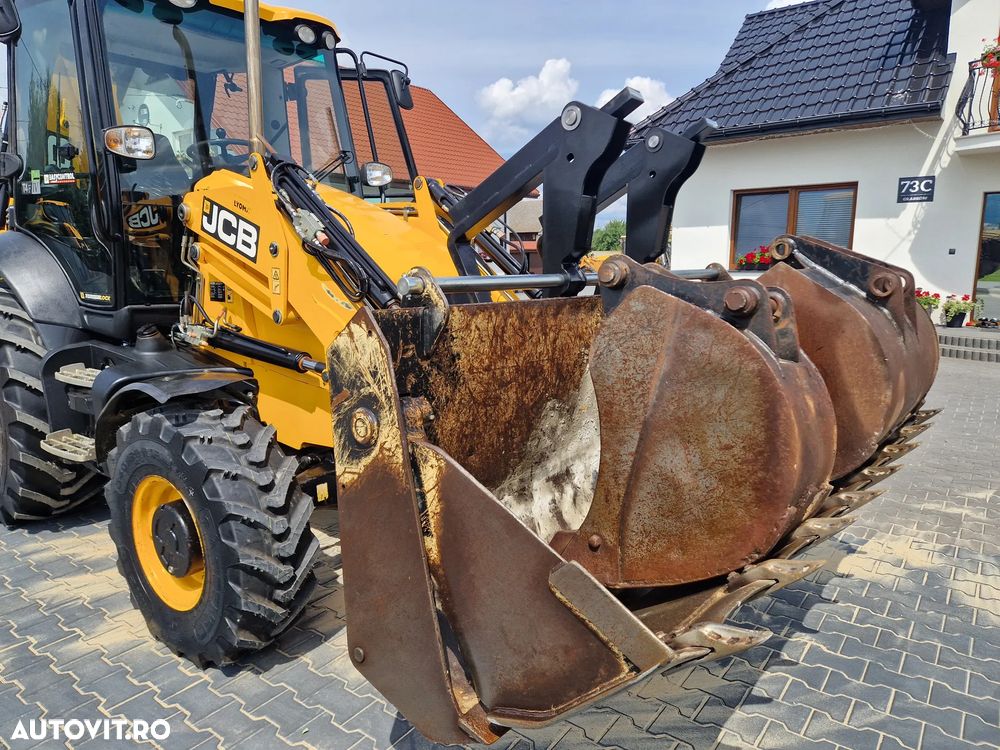 JCB 3cx - 14