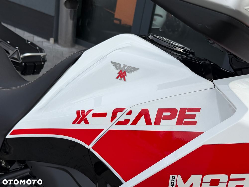 Moto Morini X-Cape 700 - 17