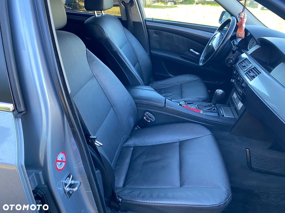 BMW Seria 5 - 12