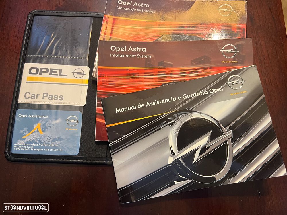 Opel Astra Sports Tourer 1.7 CDTi Cosmo - 19