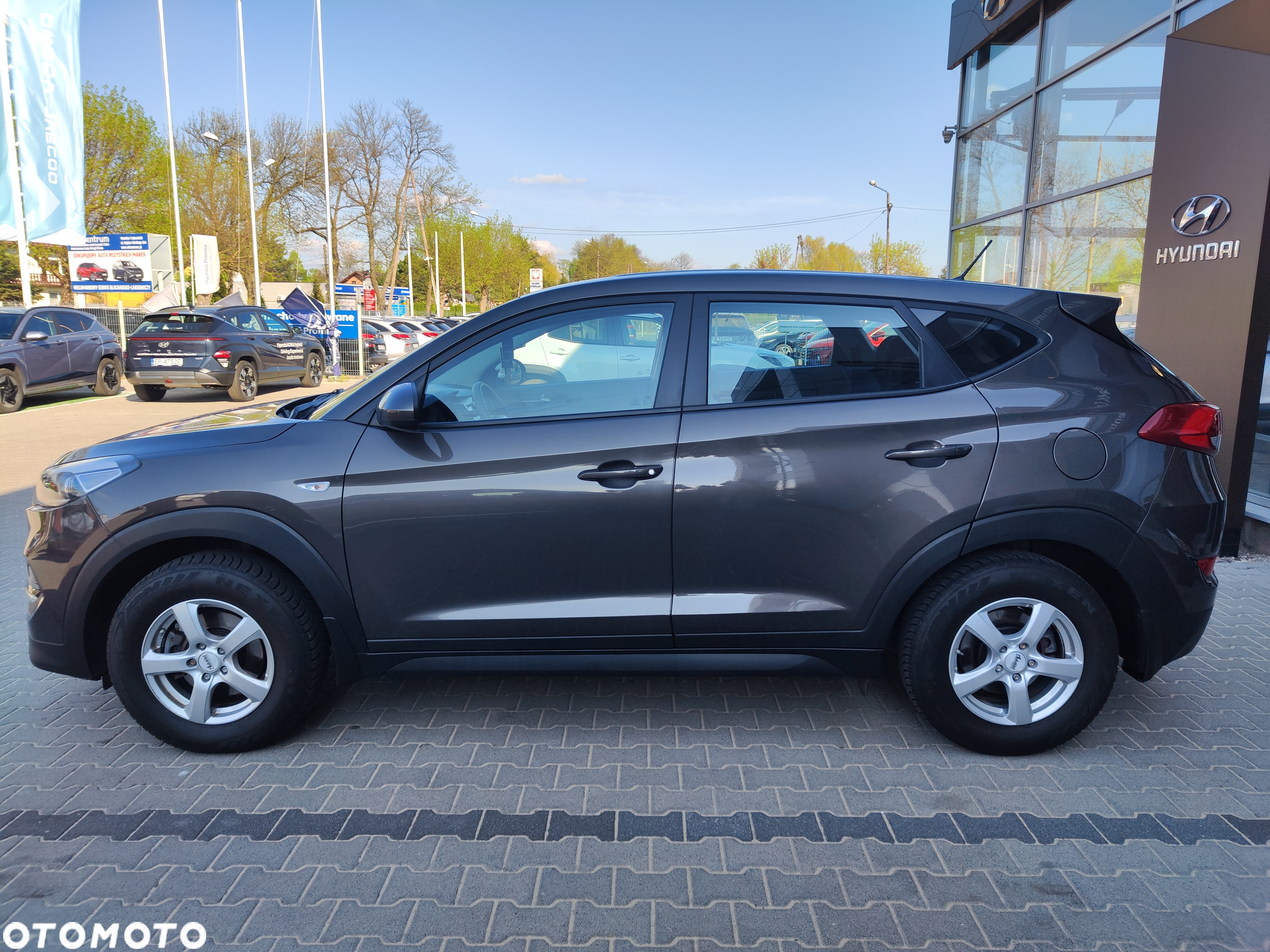 Hyundai Tucson 1.6 GDI BlueDrive Comfort 2WD - 11