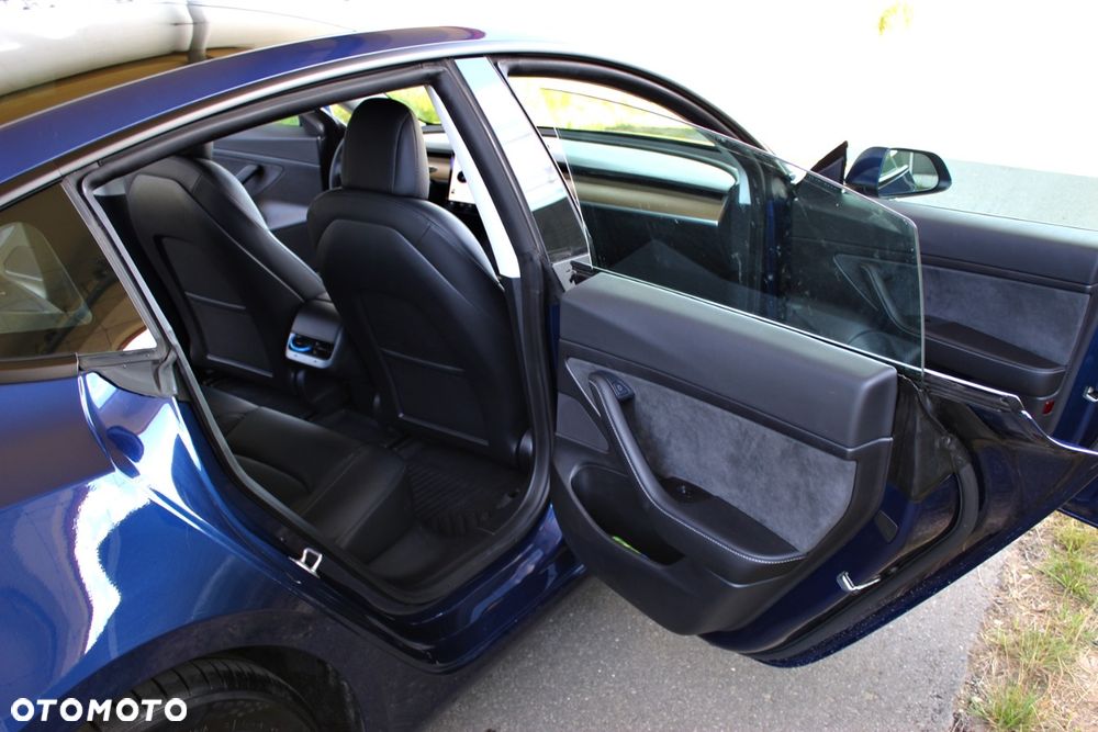 Tesla Model 3 RWD Hinterradantrieb - 17
