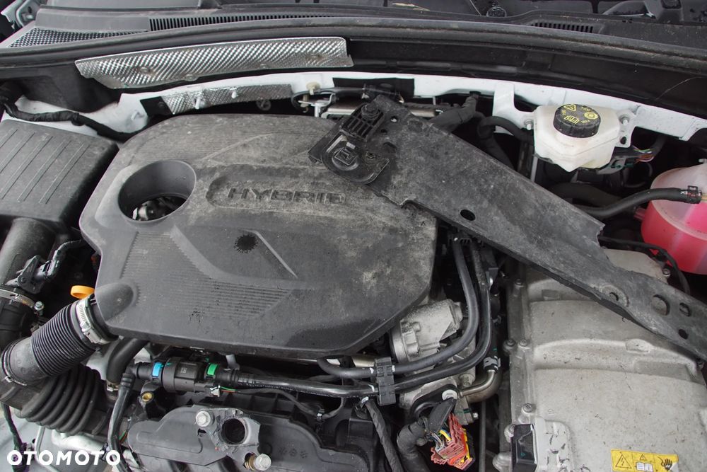 Auto na części - MG ZS II 1.5 HEV+ 197 KM 15FHC DHT 5WSB 2026R Silnik Skrzynia Bateria Drzwi Błotnik Zderzak Lampa Lusterko Klamka Szyba Deska Kokpit Sterownik Moduł Czujnik Licznik Wyświetlacz Panel Kierownica - 21