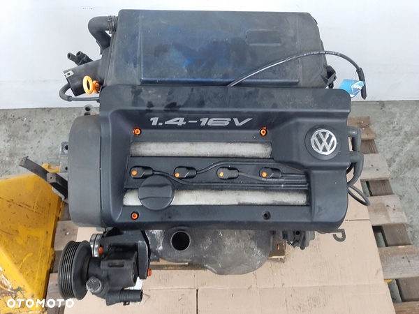 VW GOLF IV 1.4 16V HB 5D 00R SILNIK AKQ 55KW 75KM