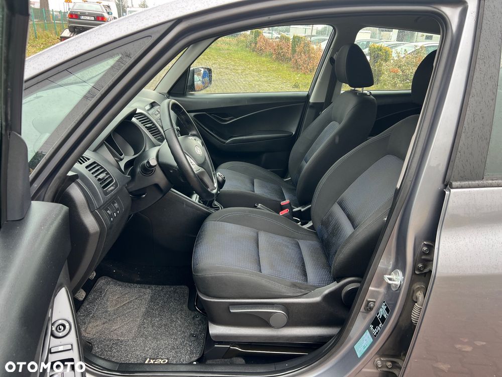 Hyundai ix20 1.4 blue Comfort - 26