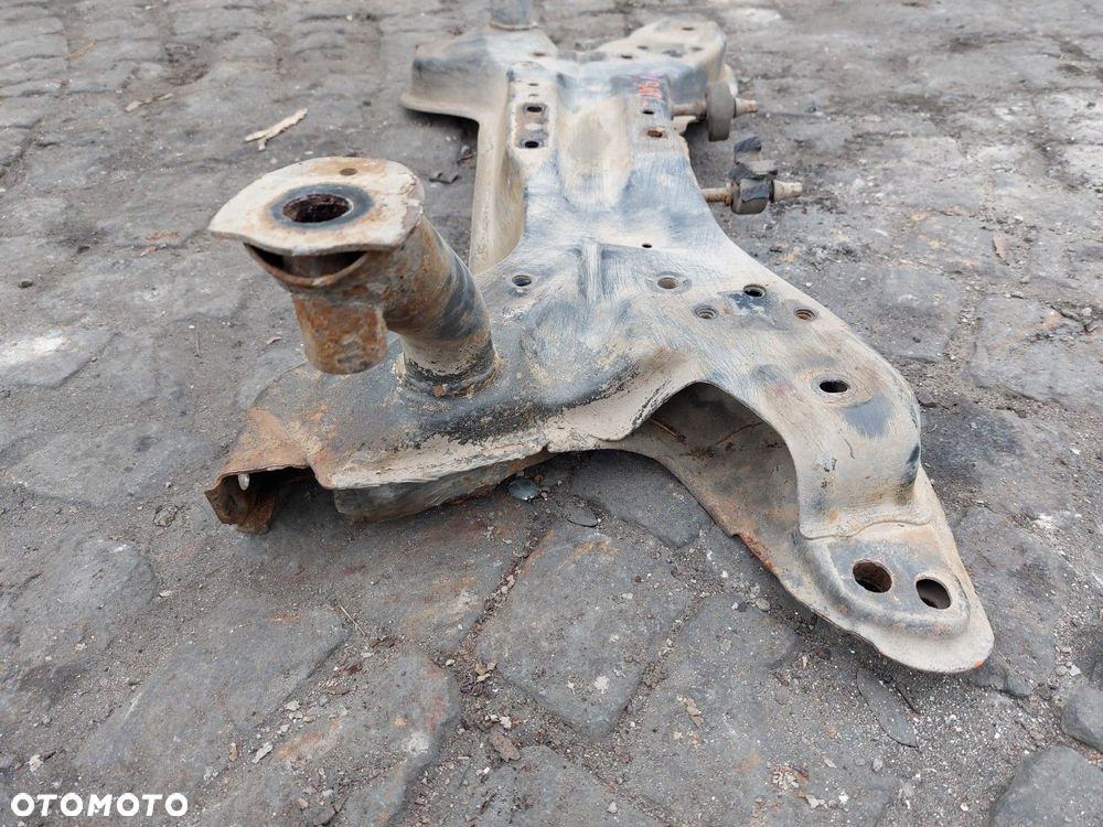 Sanki wózek PRZÓD TRAWERS BELKA PRZEDNIA TOYOTA YARIS I 99-05 1.0 B 73 KM - 6