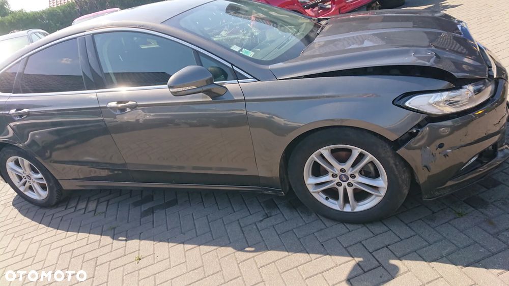 Ford Mondeo - 16